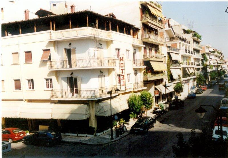 Avra Отель Кардица